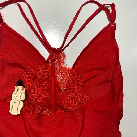 Hunter McGrady X  Playful Promises Curve Red Lace Detail One Piece Suit NWT 16 - Picture 10 of 16